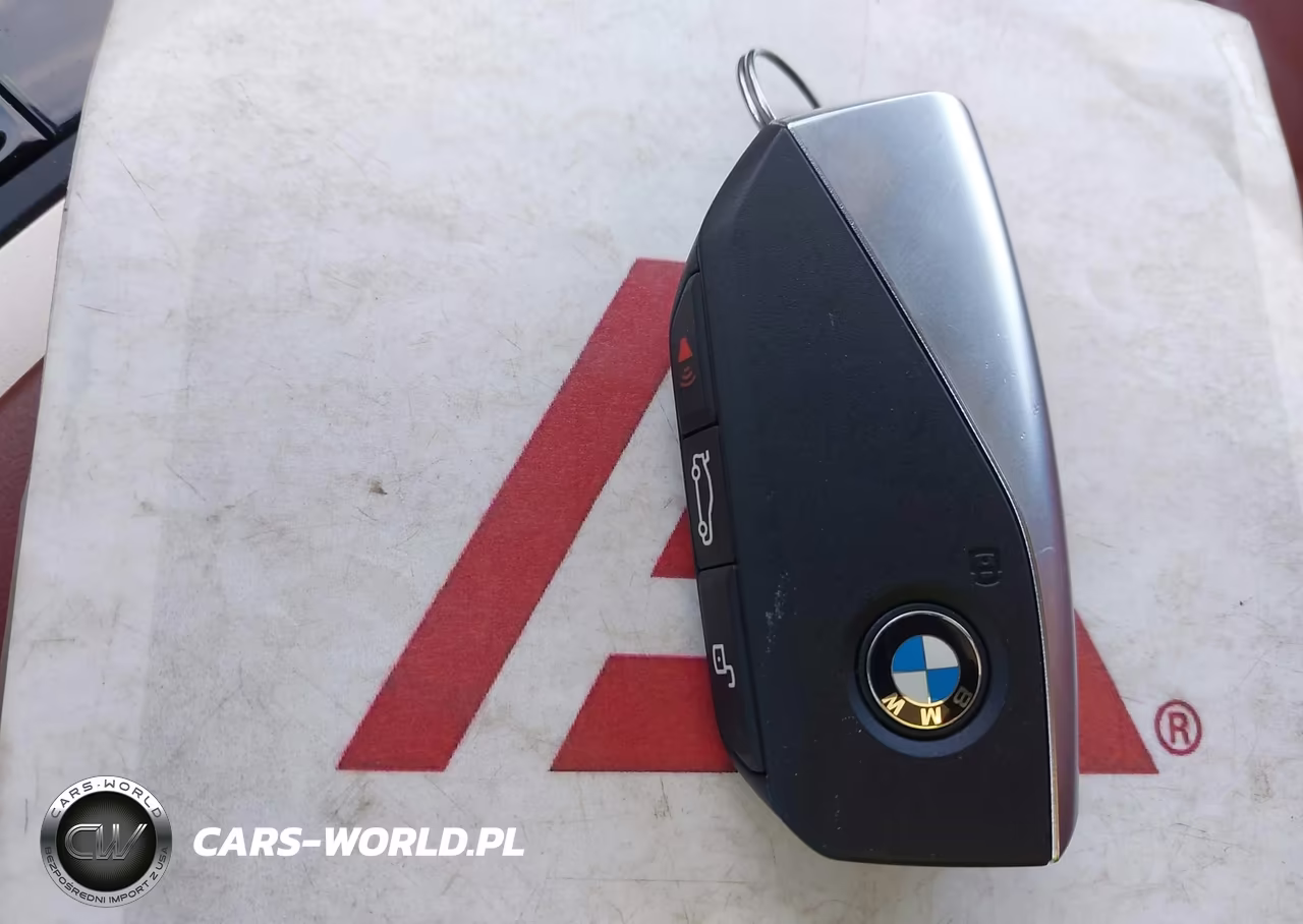 2024 BMW Ix xDrive50 VIN:WB523CF03RCP30422 - 11