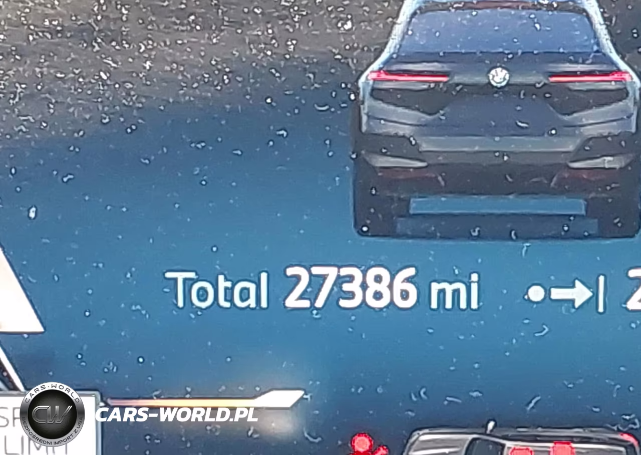 2024 BMW Ix xDrive50 VIN:WB523CF03RCP30422 - 16