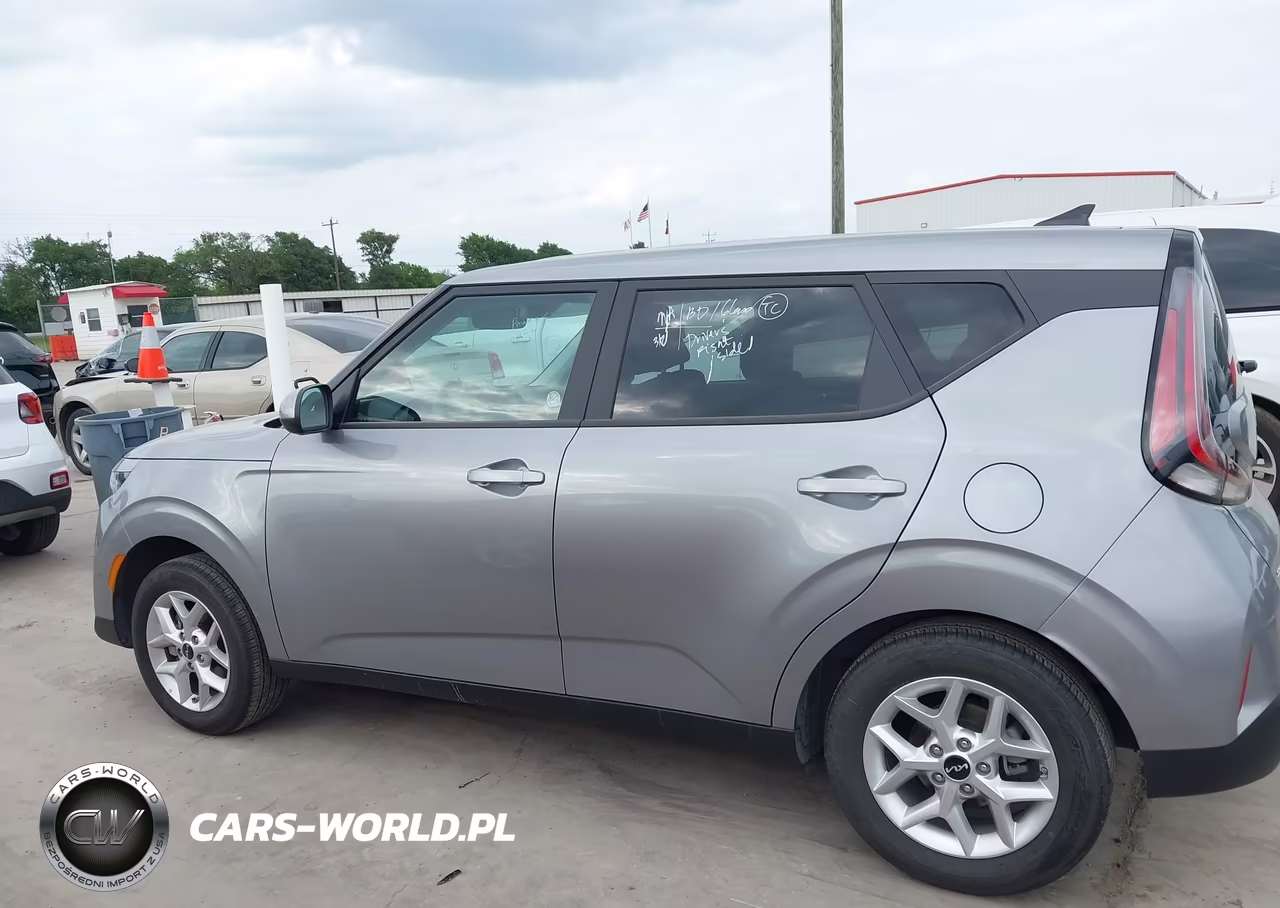 2025 Kia Soul Lx-S VIN:KNDJ23AU4S7958019 - 14