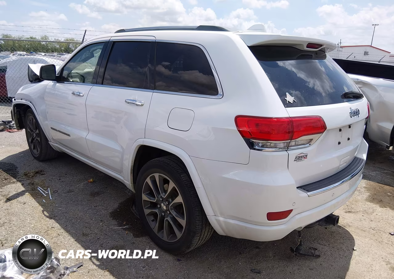 2018 Jeep Grand Cherokee Overland 4X2 VIN:1C4RJECG8JC149606 - 3