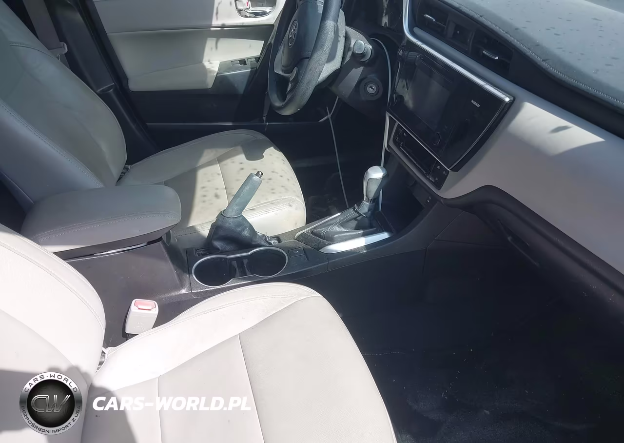 2017 Toyota Corolla Le VIN:5YFBURHE1HP600397 - 5