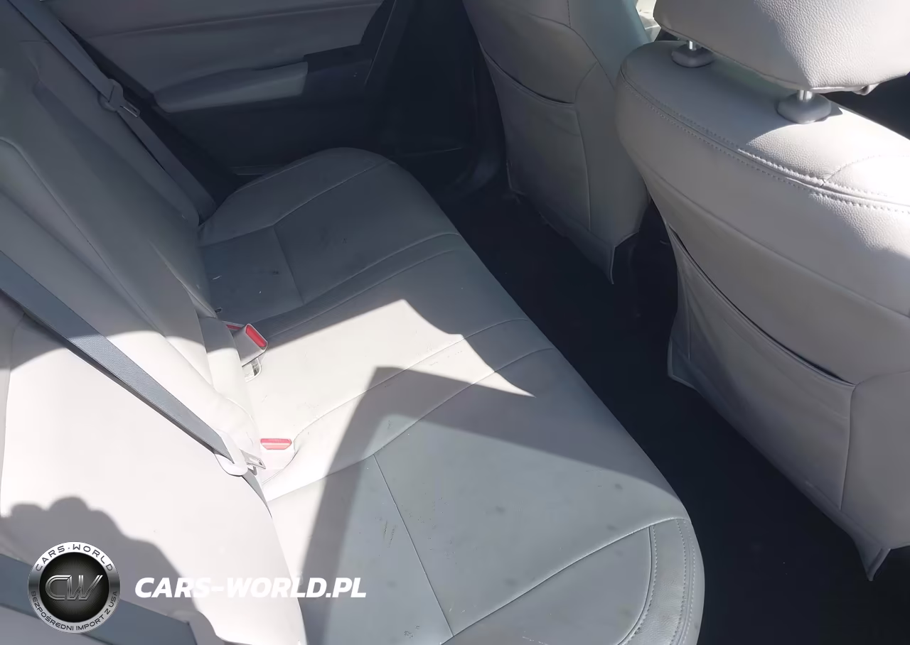 2017 Toyota Corolla Le VIN:5YFBURHE1HP600397 - 8