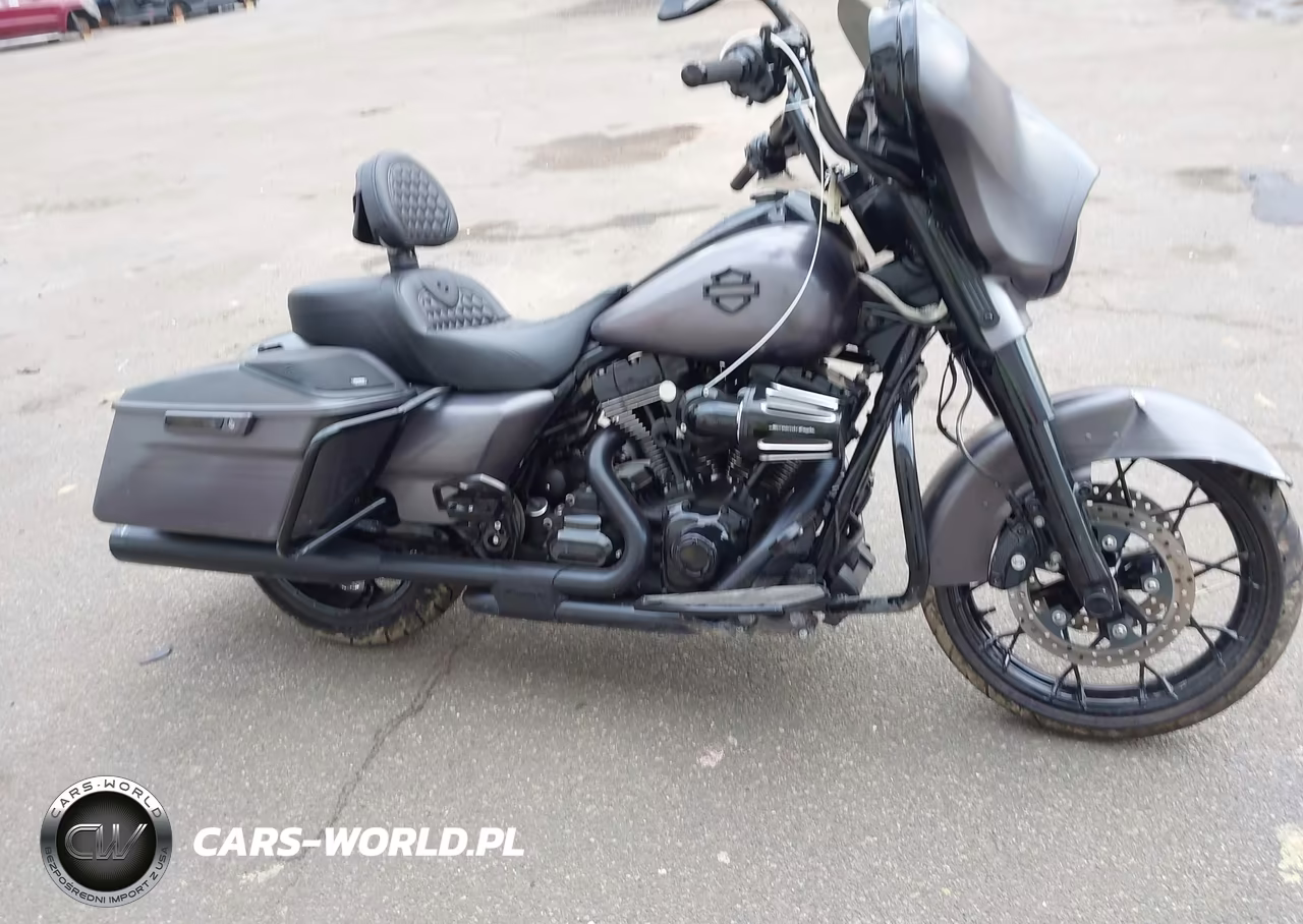 2016 Harley-Davidson Flhxs Street Glide Special VIN:1HD1KRM16GB617728 - 8
