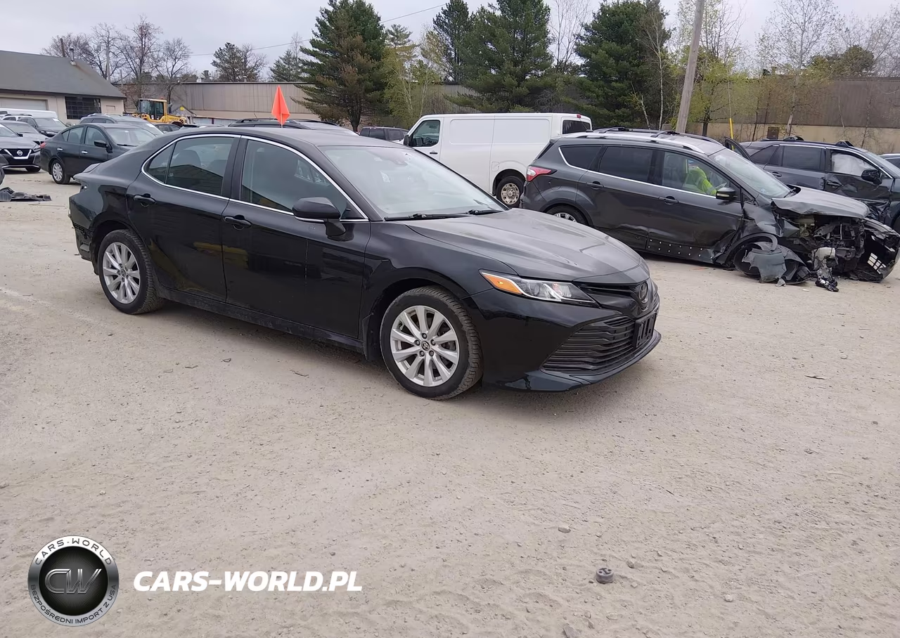 2020 Toyota Camry Le Awd