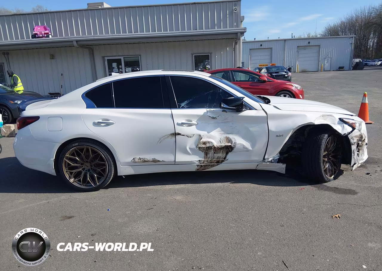 2019 Infiniti Q50 3.0T Luxe VIN:JN1EV7AR1KM552487 - 13