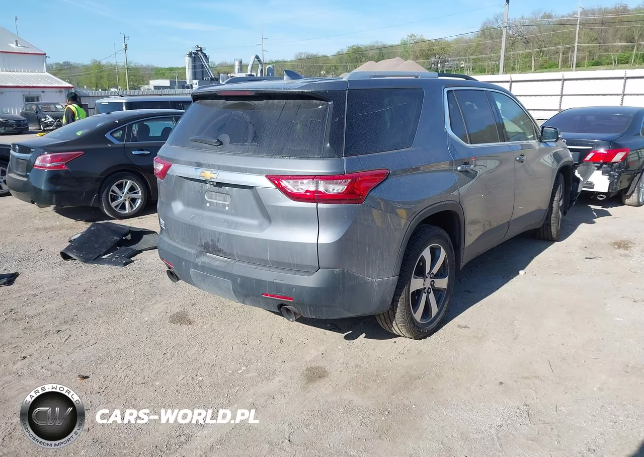 2018 Chevrolet Traverse 3Lt VIN:1GNEVHKW2JJ236482 - 4