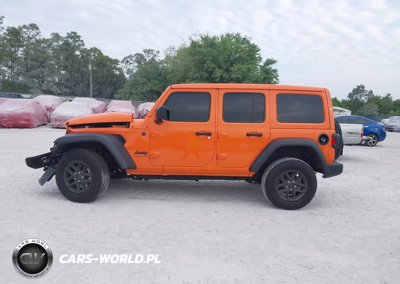 2025 Jeep Wrangler 4-Door Summit 4X4 VIN:1C4PJXDN9SW625488 - 14