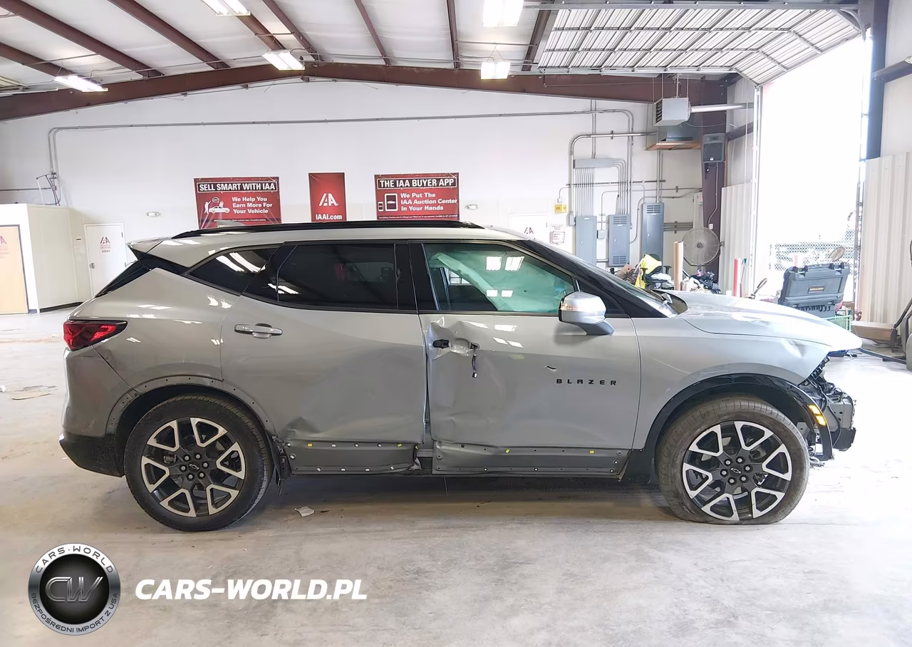 2025 Chevrolet Blazer Awd Rs VIN:3GNKBKRS9SS139775 - 13