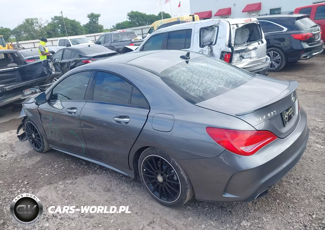 2016 Mercedes-Benz Cla 250 VIN:WDDSJ4EB7GN318532 - 3