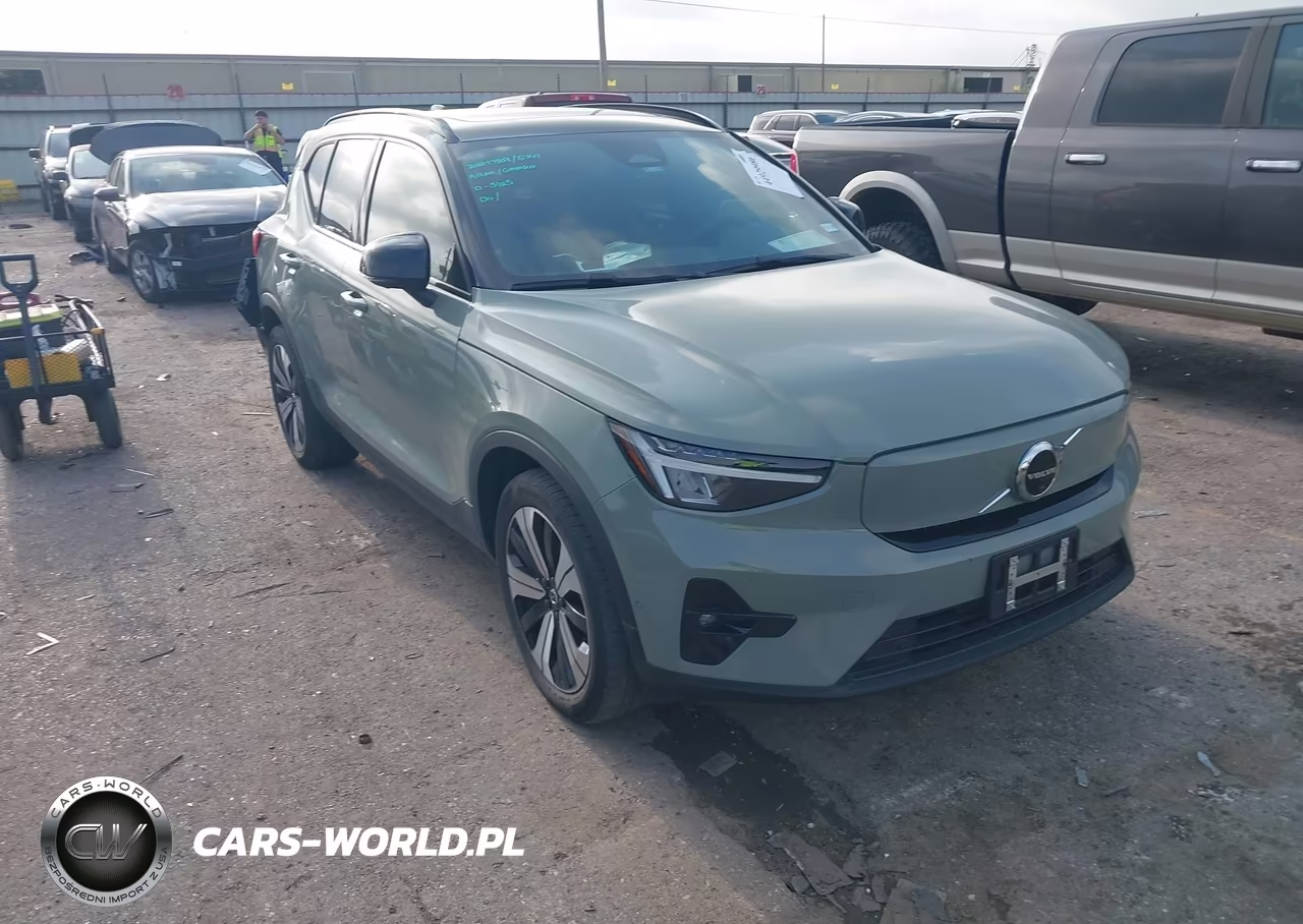 2023 Volvo Xc40 Recharge Pure Electric Twin Plus