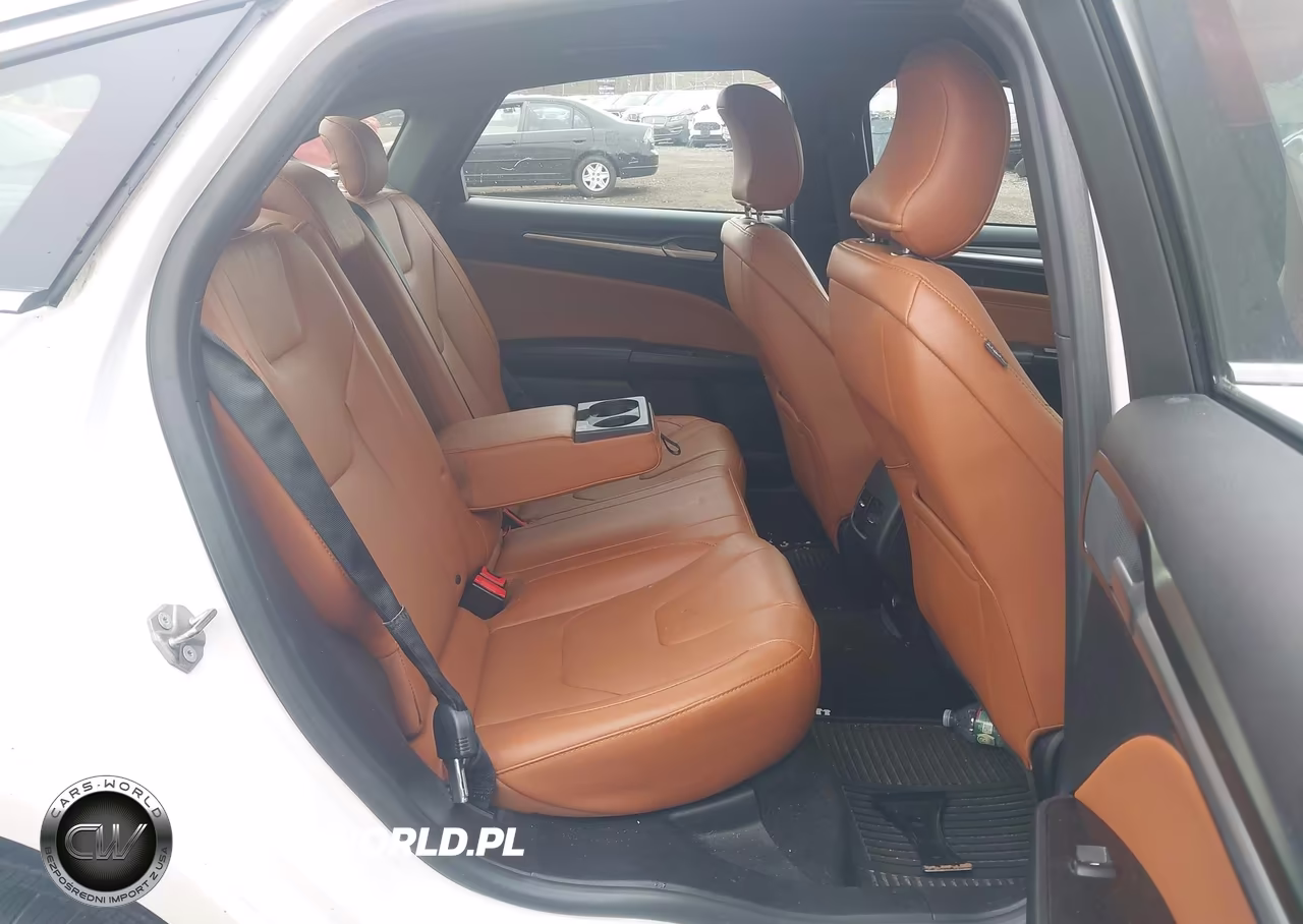 2019 Ford Fusion Hybrid Titanium VIN:3FA6P0RU9KR212786 - 8
