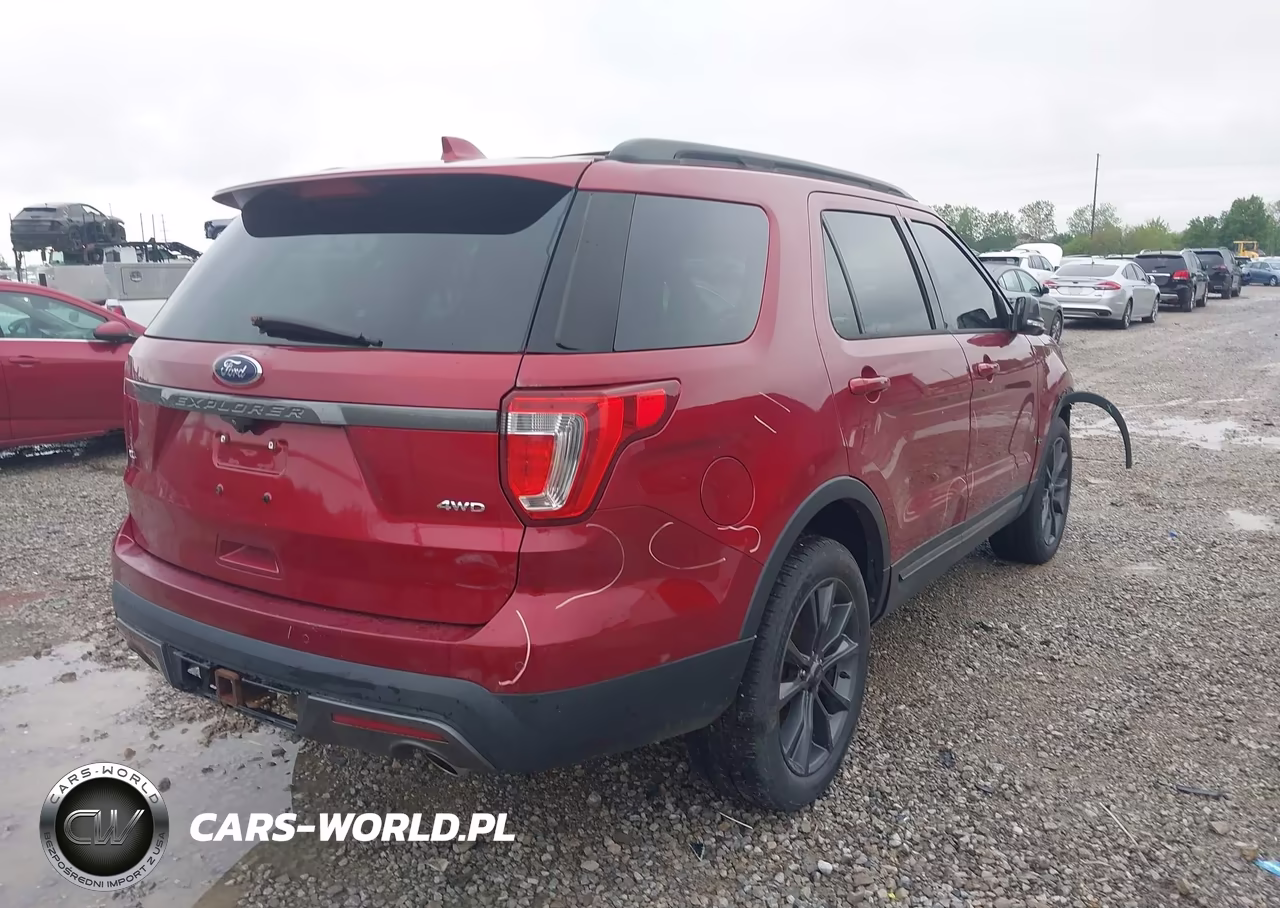 2017 Ford Explorer Xlt VIN:1FM5K8D89HGB09229 - 4