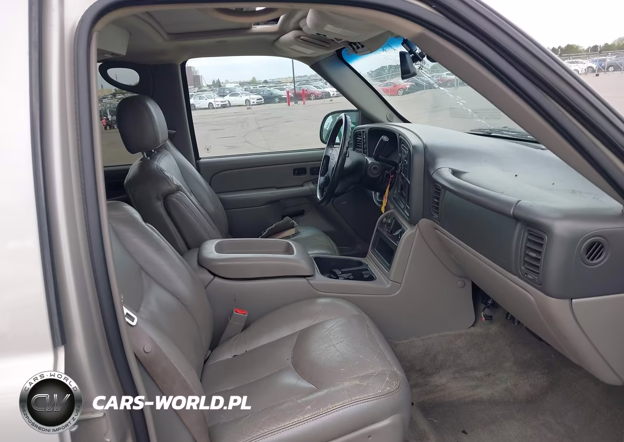 2004 Chevrolet Suburban 1500 Z71 VIN:3GNFK16Z14G132869 - 5