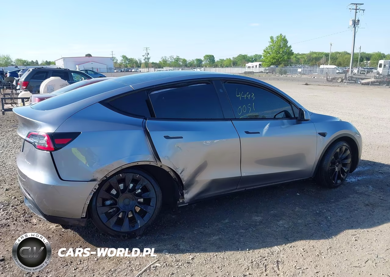 2024 Tesla Model Y Long Range Dual Motor All-Wheel Drive VIN:7SAYGDEE8RA299293 - 12