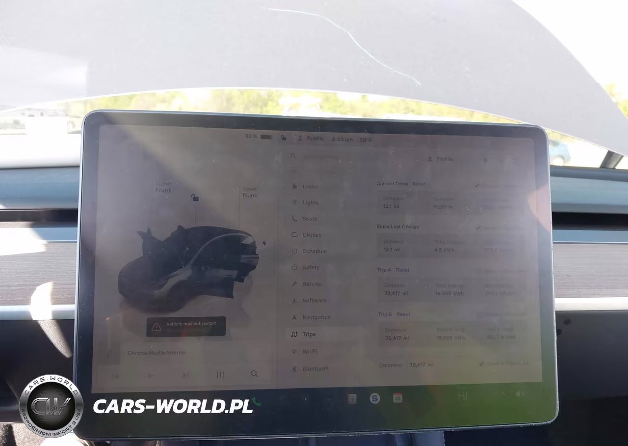 2024 Tesla Model Y Long Range Dual Motor All-Wheel Drive VIN:7SAYGDEE8RA299293 - 17