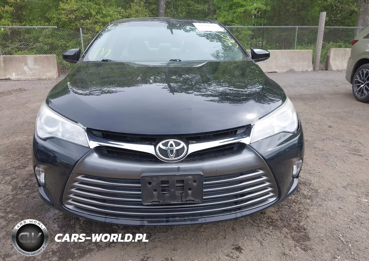 2017 Toyota Camry Le VIN:4T1BF1FKXHU779591 - 12
