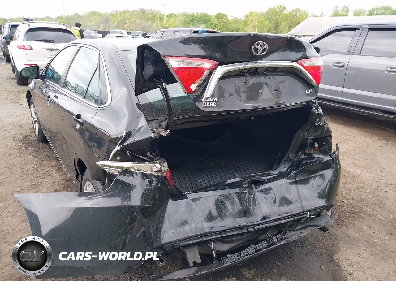 2017 Toyota Camry Le VIN:4T1BF1FKXHU779591 - 6