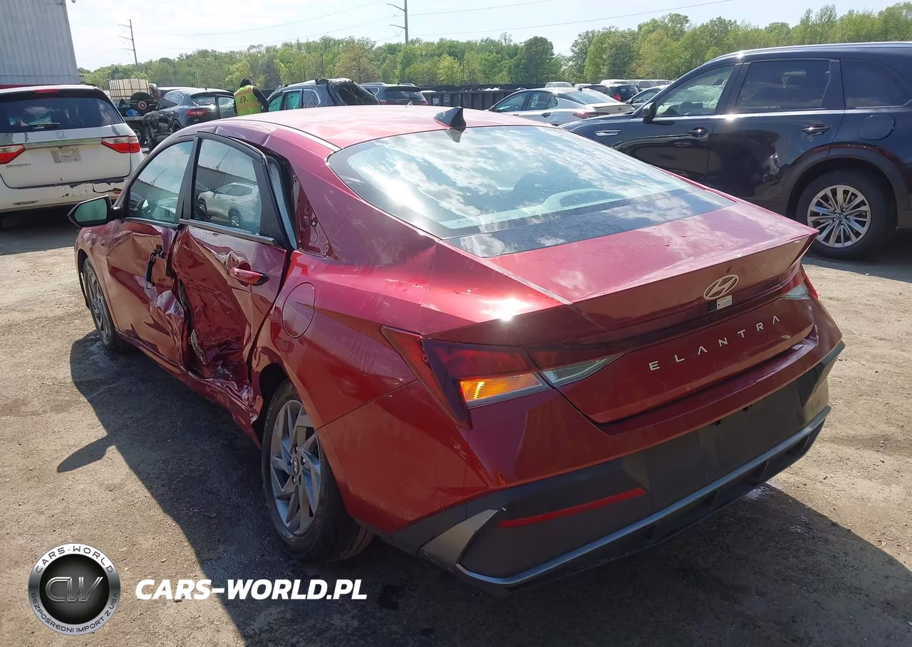 2024 Hyundai Elantra Sel VIN:KMHLM4DG7RU837149 - 3