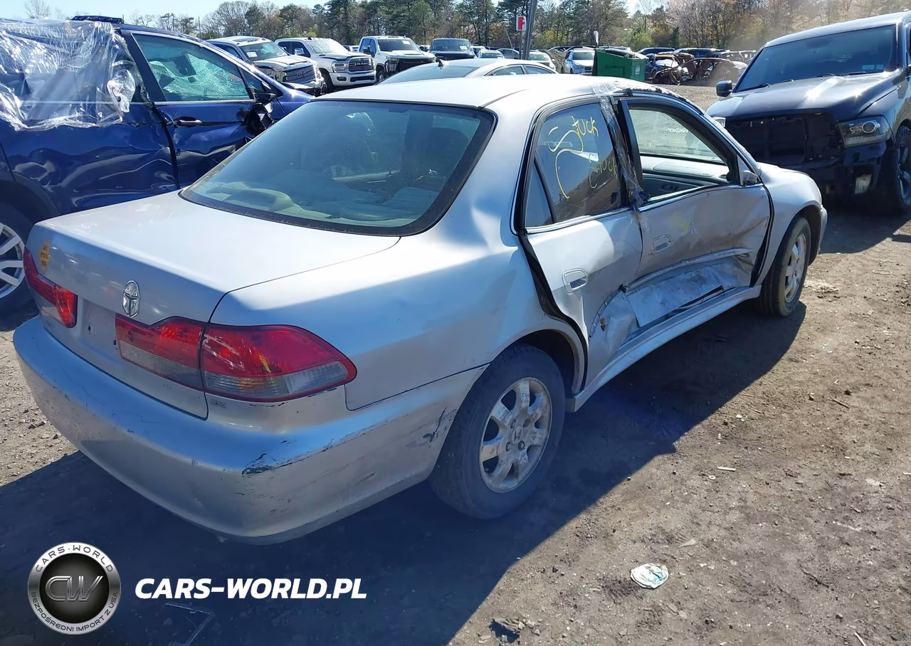 2001 Honda Accord 2.3 Ex VIN:1HGCG66851A141913 - 4