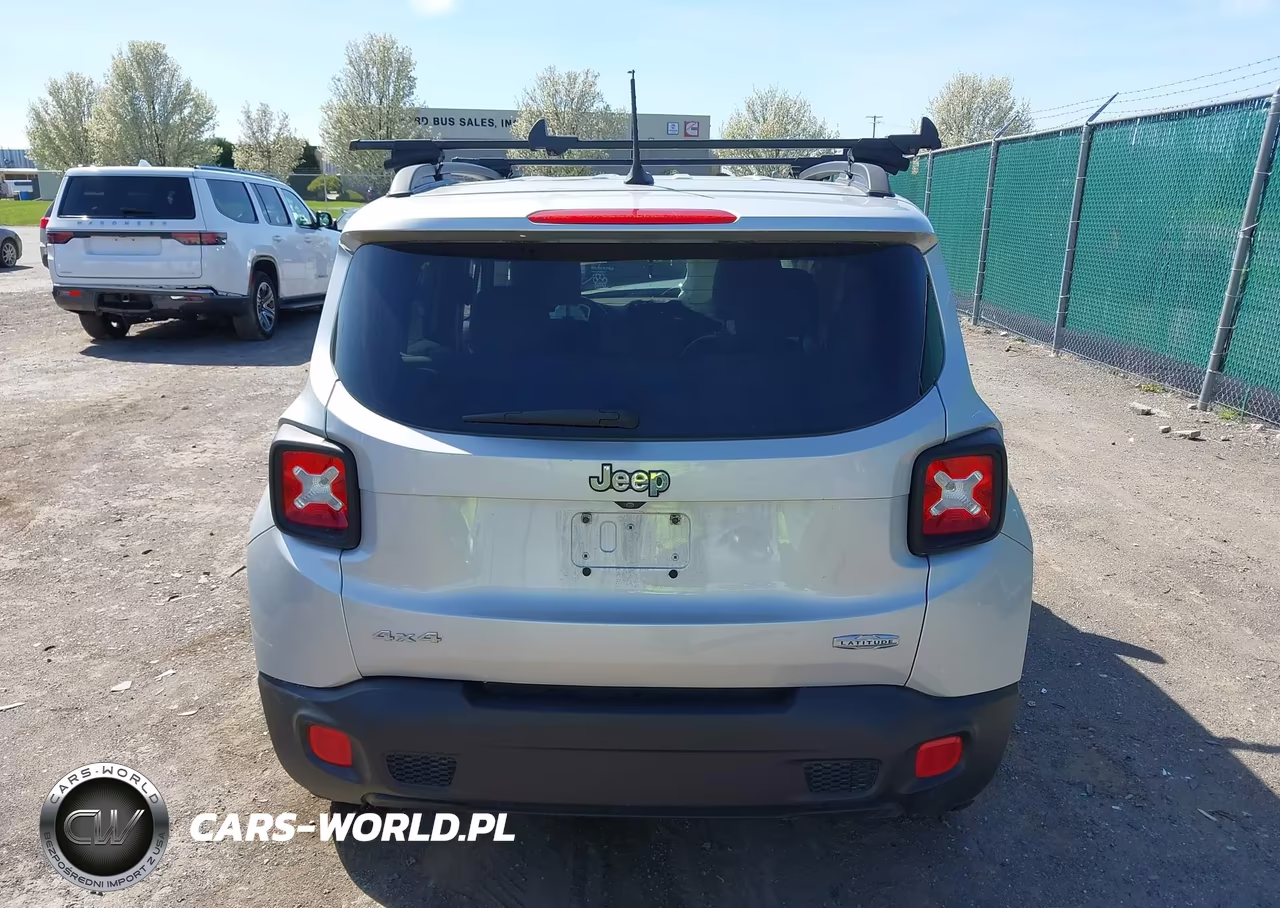 2015 Jeep Renegade Latitude VIN:ZACCJBBT5FPC10867 - 16