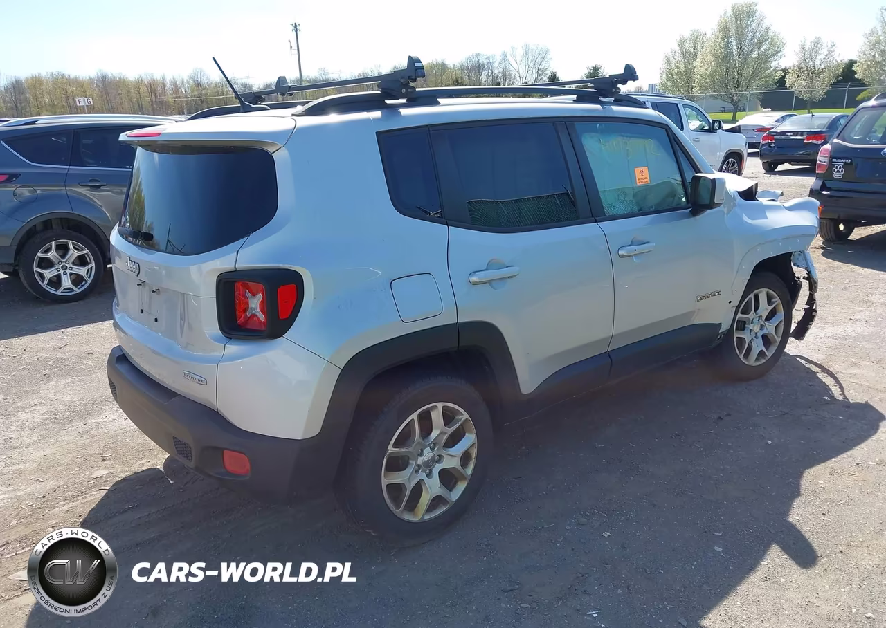 2015 Jeep Renegade Latitude VIN:ZACCJBBT5FPC10867 - 4