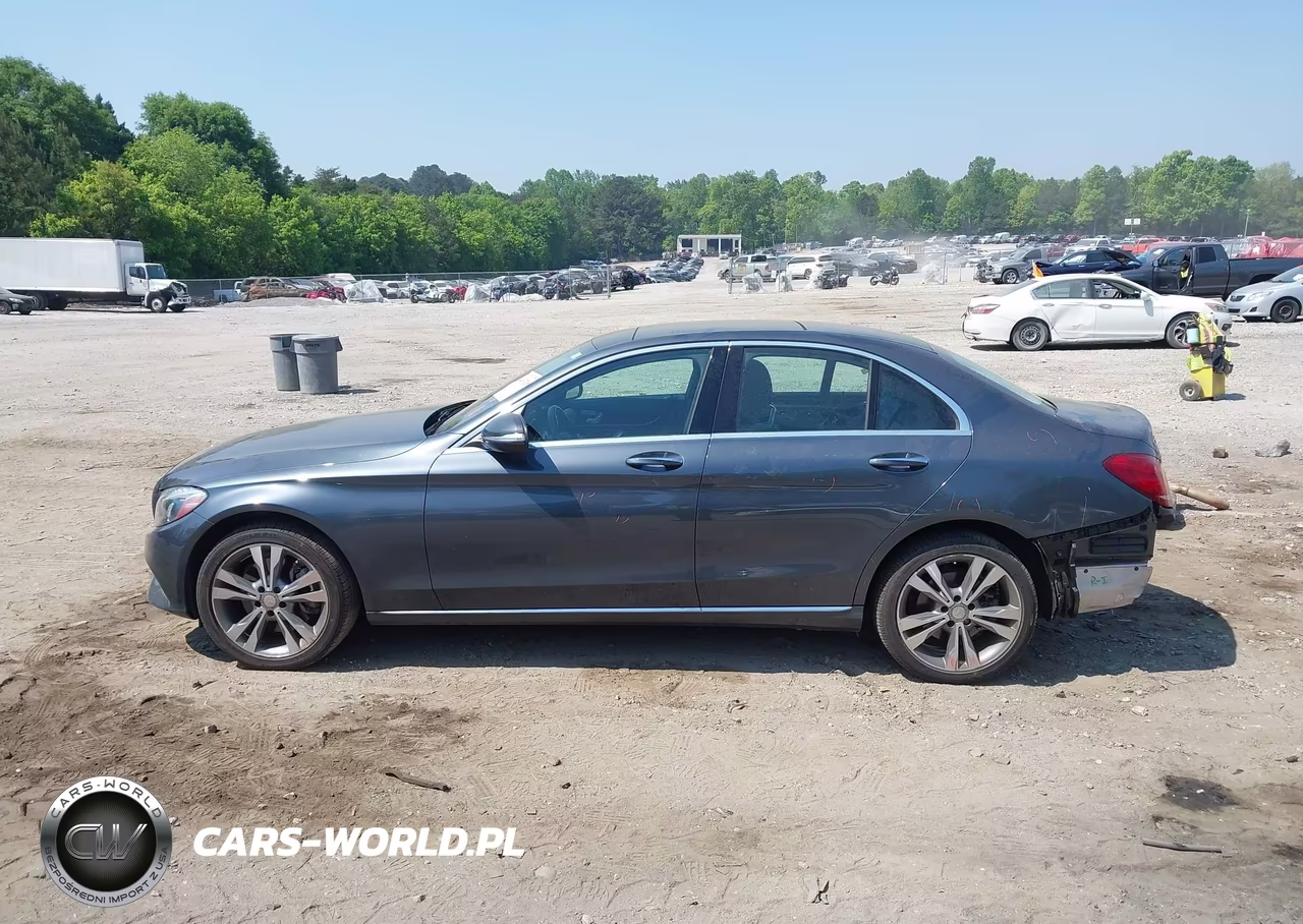 2015 Mercedes-Benz C 300 4Matic VIN:55SWF4KB7FU066522 - 15
