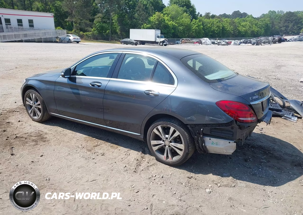 2015 Mercedes-Benz C 300 4Matic VIN:55SWF4KB7FU066522 - 3