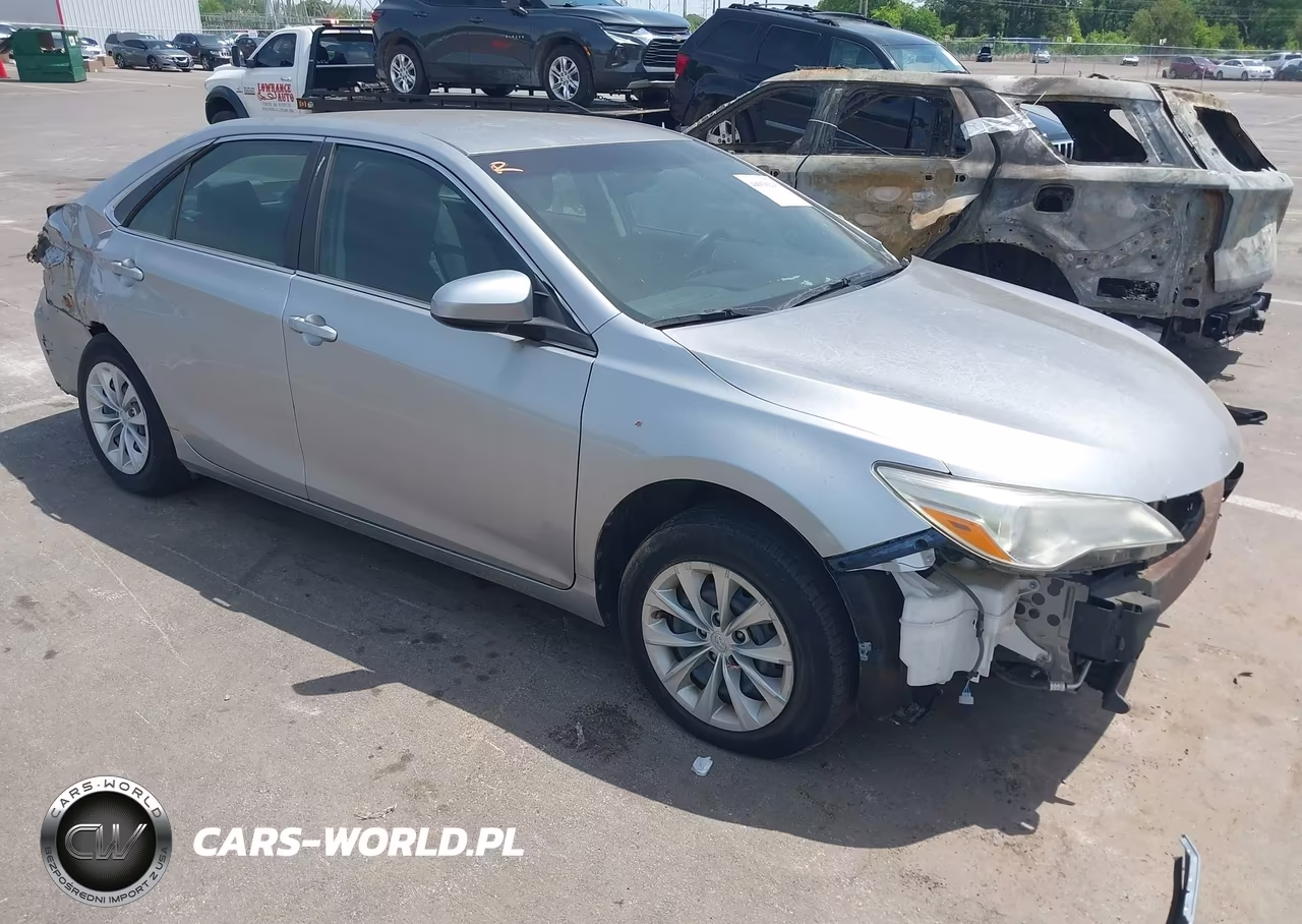 2016 Toyota Camry Le