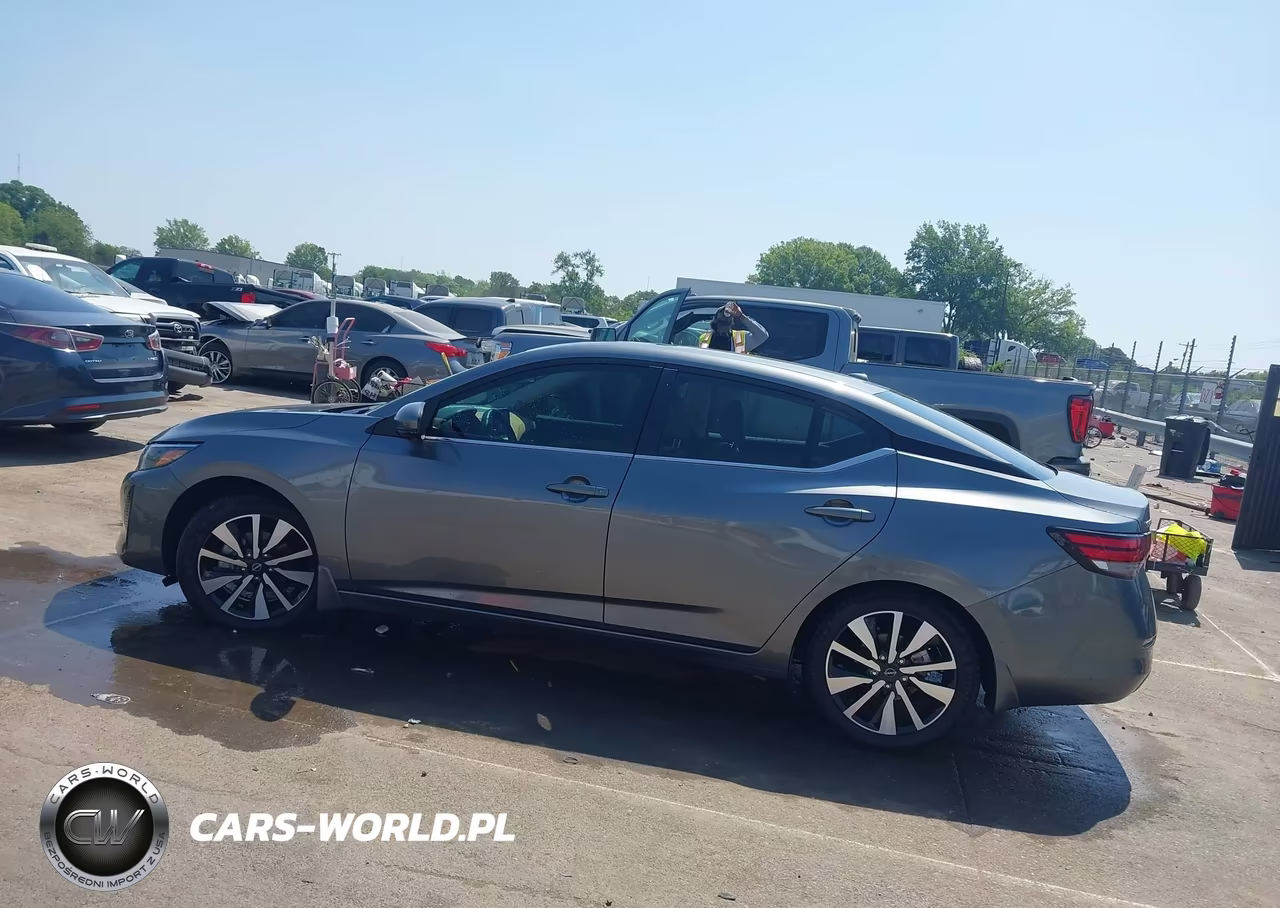 2025 Nissan Sentra Sv VIN:3N1AB8CV2SY209207 - 14