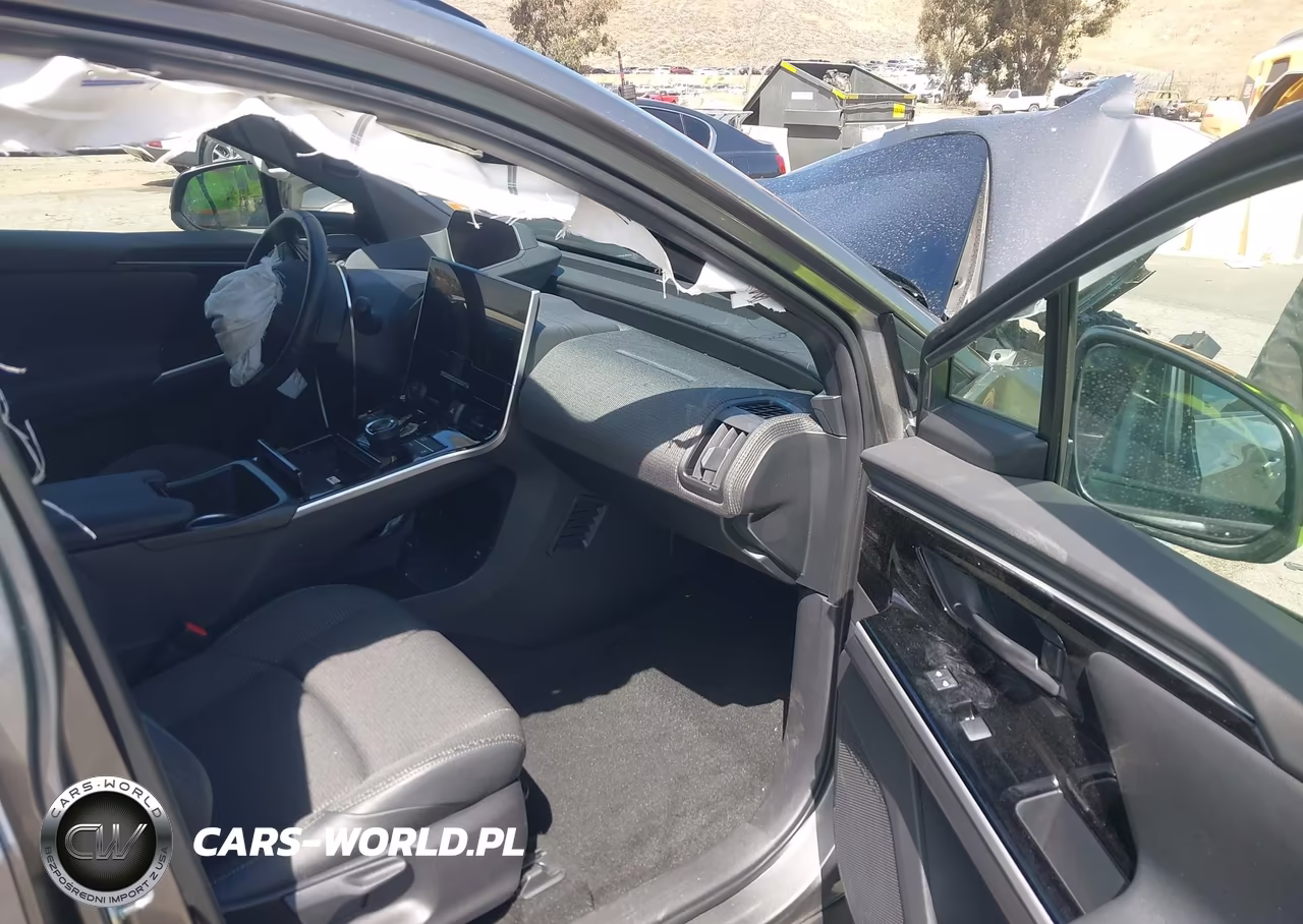 2024 Toyota Bz4X Xle VIN:JTMAAAAA2RA033524 - 5