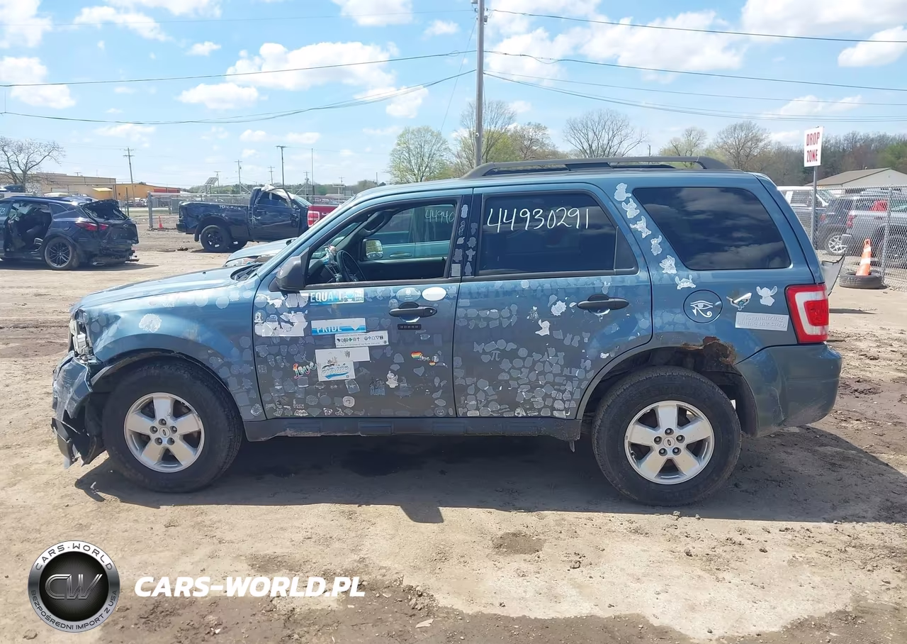 2011 Ford Escape Xlt VIN:1FMCU0D74BKC60686 - 15