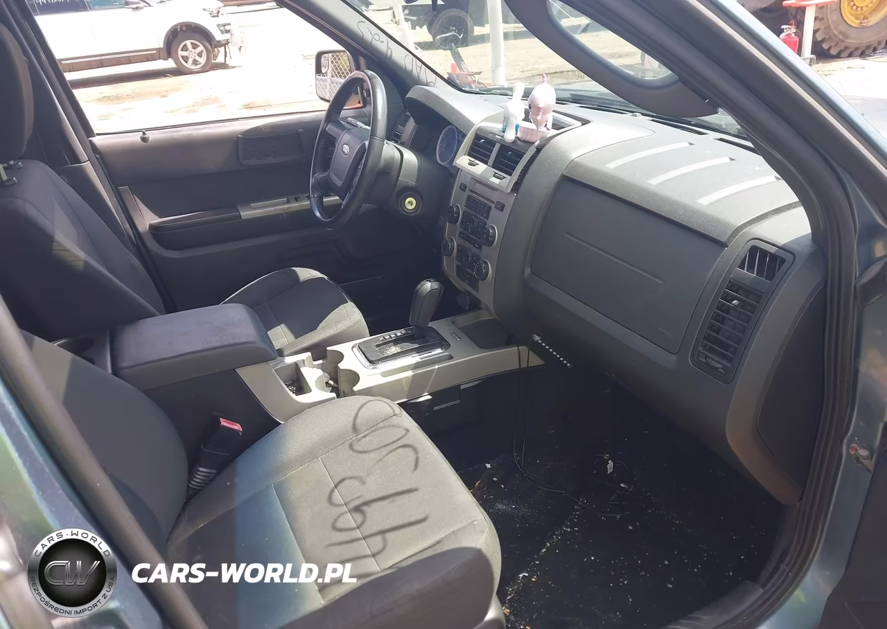 2011 Ford Escape Xlt VIN:1FMCU0D74BKC60686 - 5