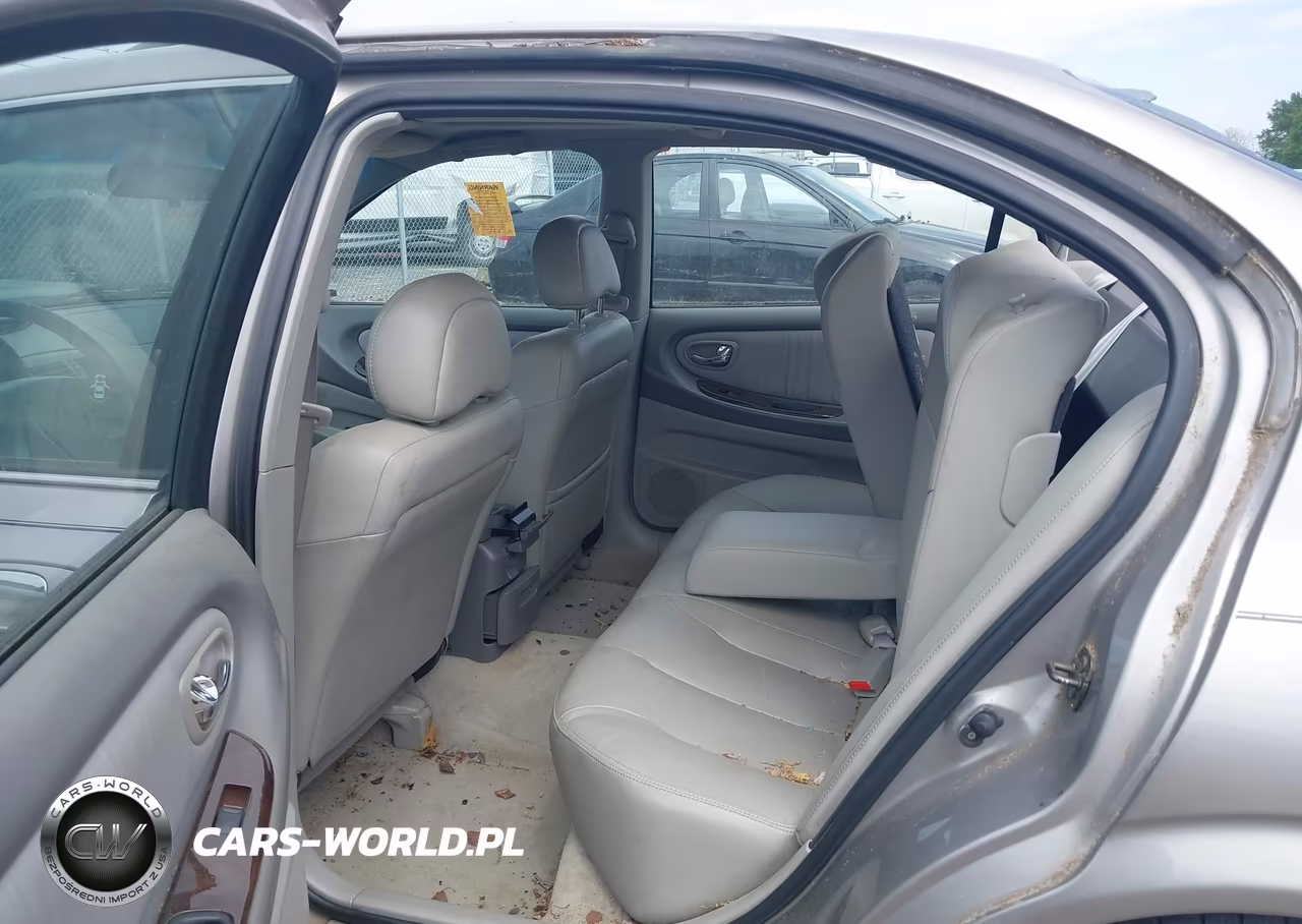 2000 Nissan Maxima Gle-Gxe-Se VIN:JN1CA31D0YT766935 - 8