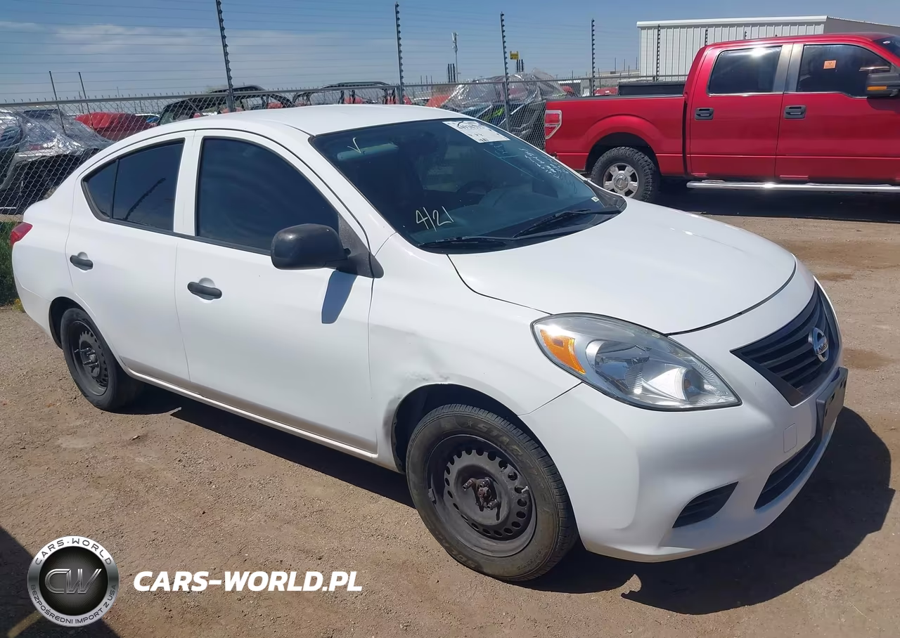 2014 Nissan Versa 1.6 S