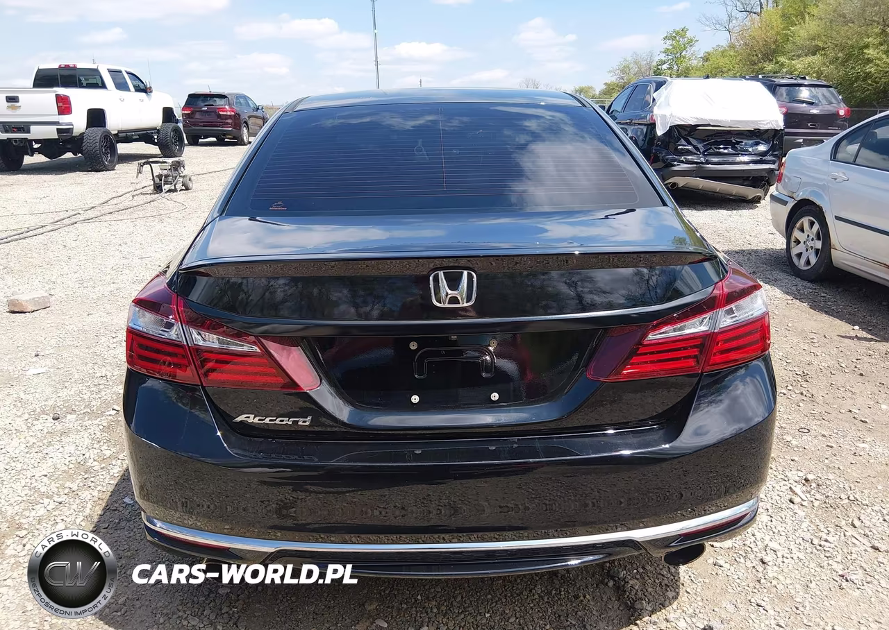 2017 Honda Accord Sport Se VIN:1HGCR2F18HA252603 - 16