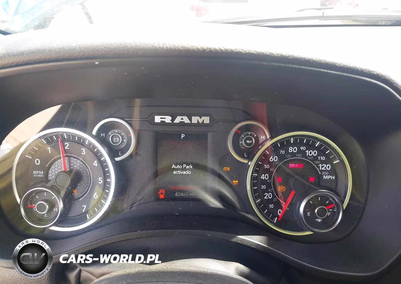 2025 Ram 1500 Big Horn 4X2 6'4 Box VIN:1C6RREBG0SN547643 - 7