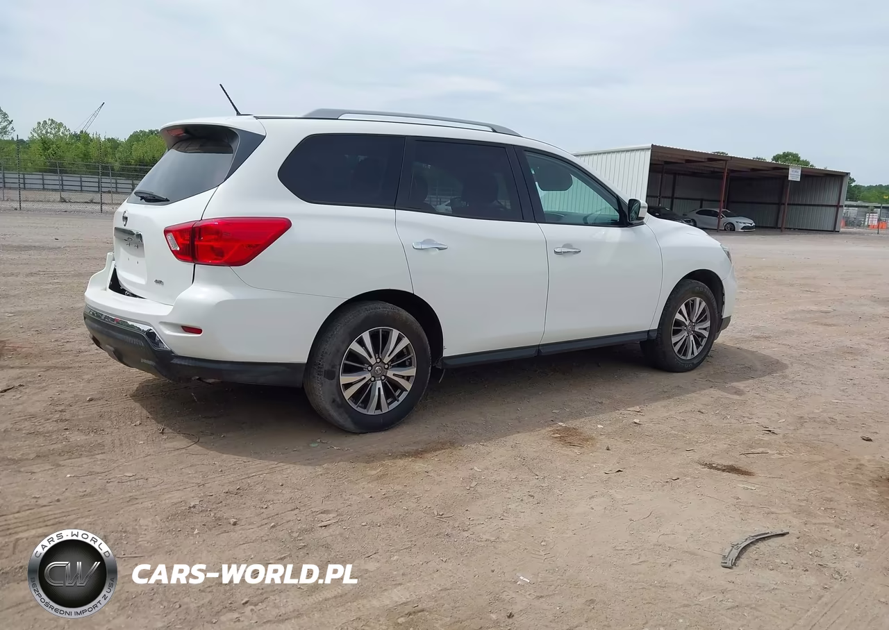 2018 Nissan Pathfinder S VIN:5N1DR2MM3JC651604 - 4