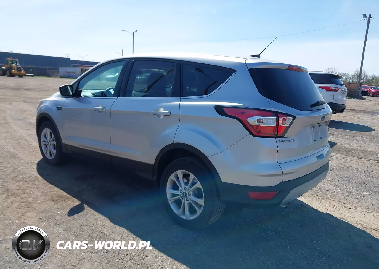 2017 Ford Escape Se VIN:1FMCU0GD0HUD17884 - 3