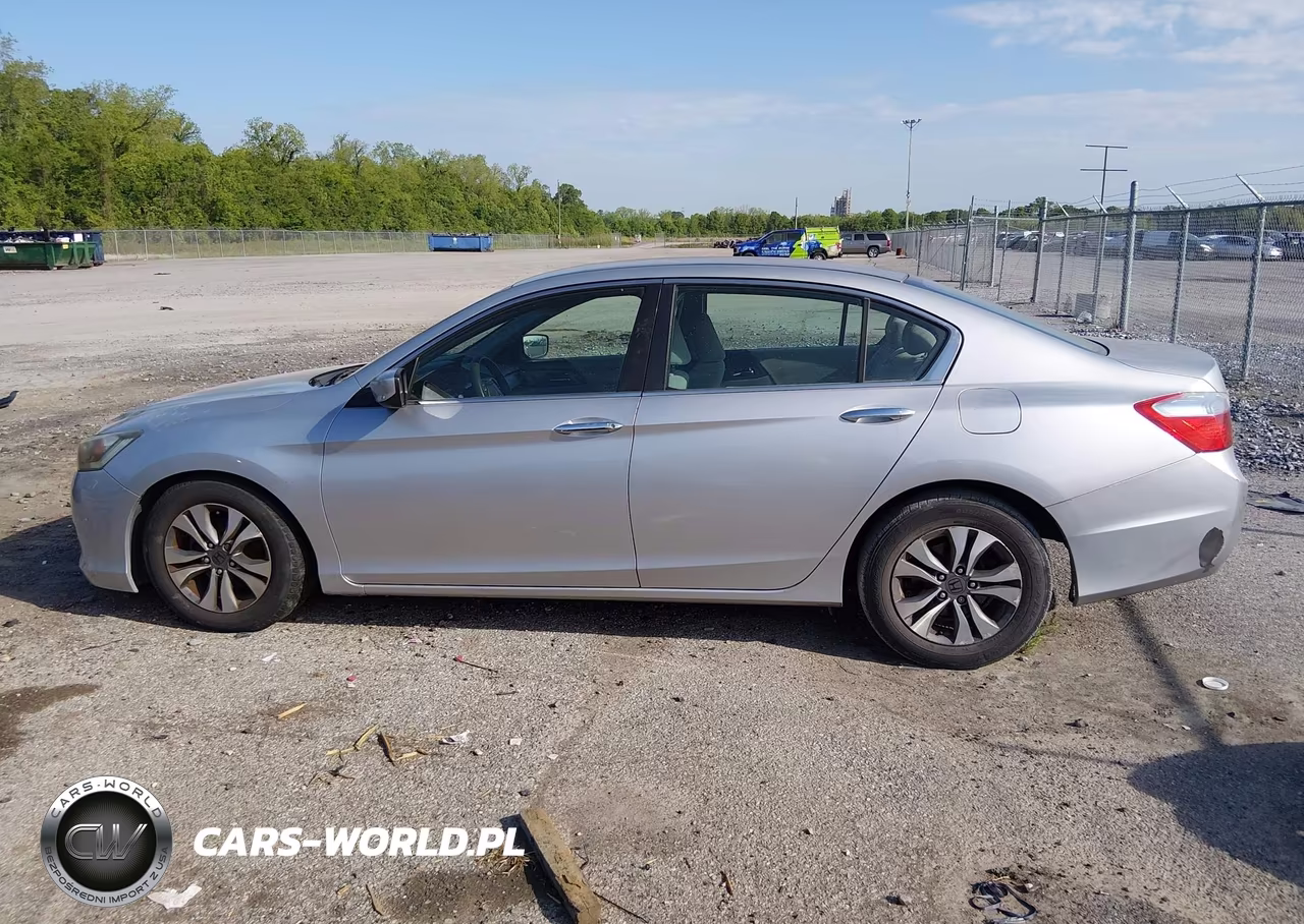 2013 Honda Accord Lx VIN:1HGCR2F38DA015086 - 14