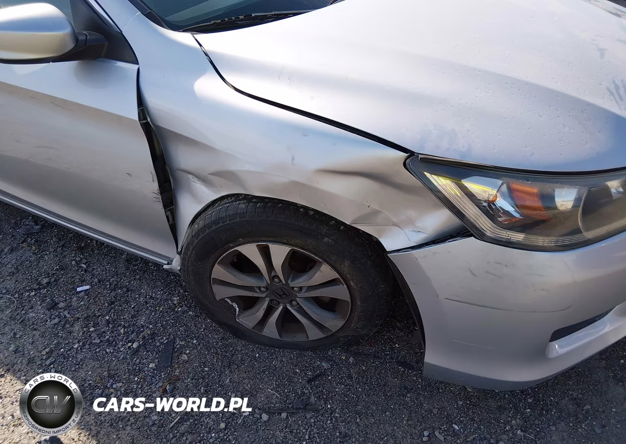 2013 Honda Accord Lx VIN:1HGCR2F38DA015086 - 17