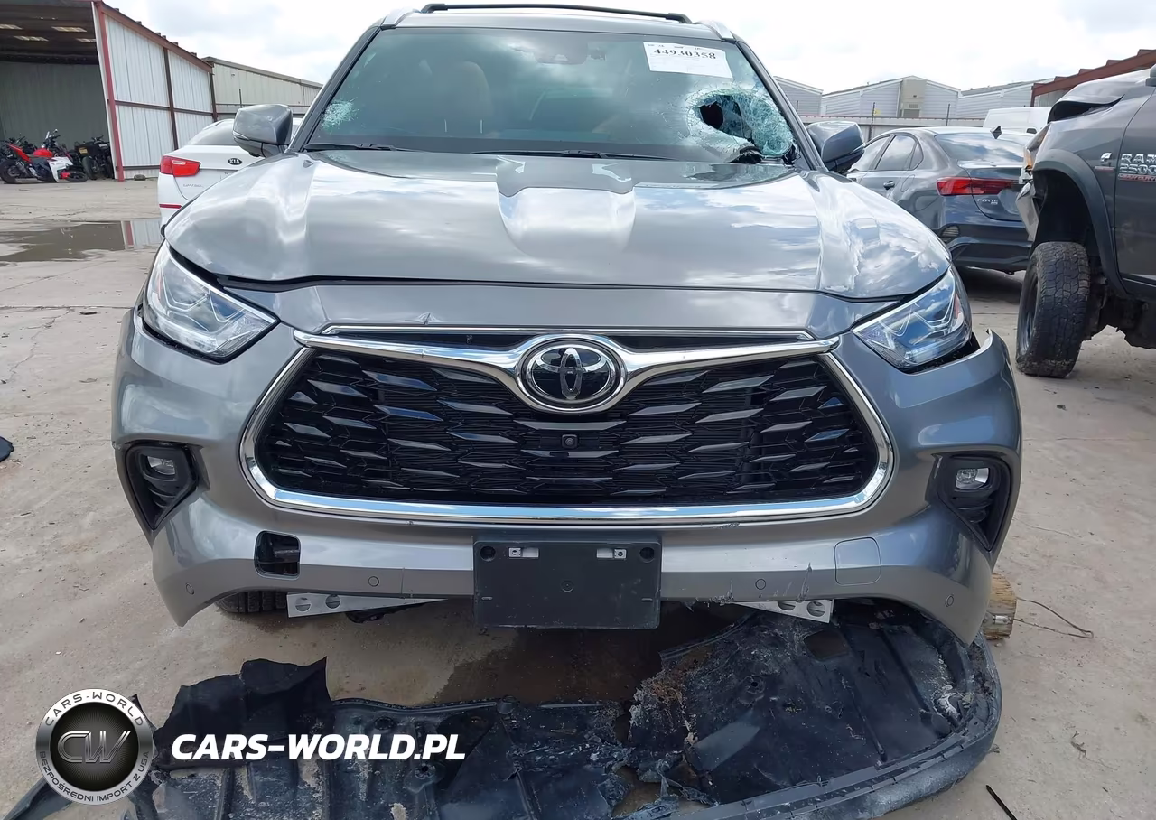 2026 Toyota Highlander Platinum VIN:5TDKDRBH7TS599159 - 12