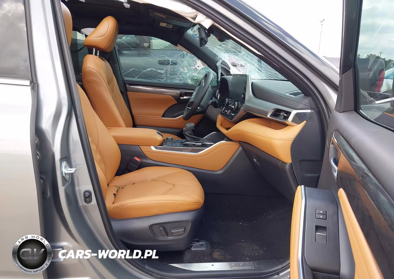 2026 Toyota Highlander Platinum VIN:5TDKDRBH7TS599159 - 5