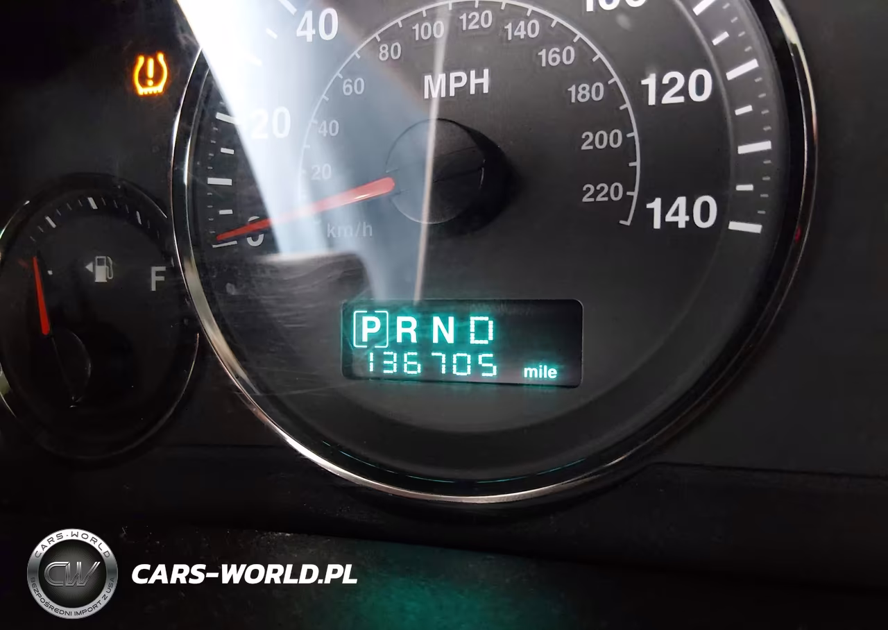 2006 Jeep Commander VIN:1J8HG48NX6C244521 - 15