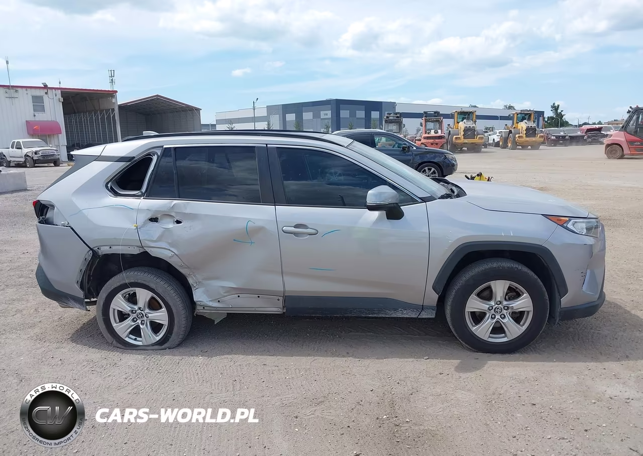 2021 Toyota Rav4 Xle VIN:2T3W1RFVXMW169409 - 14