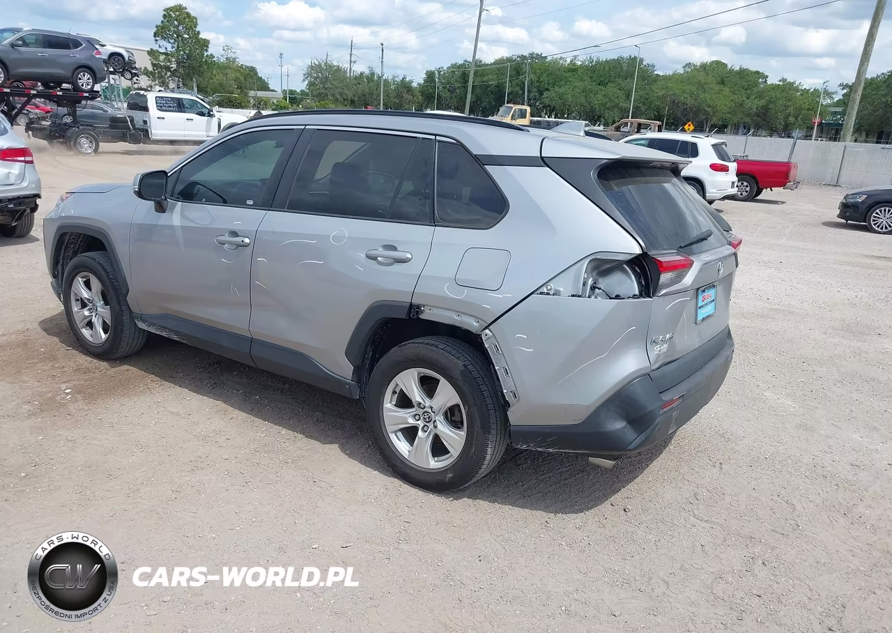 2021 Toyota Rav4 Xle VIN:2T3W1RFVXMW169409 - 3