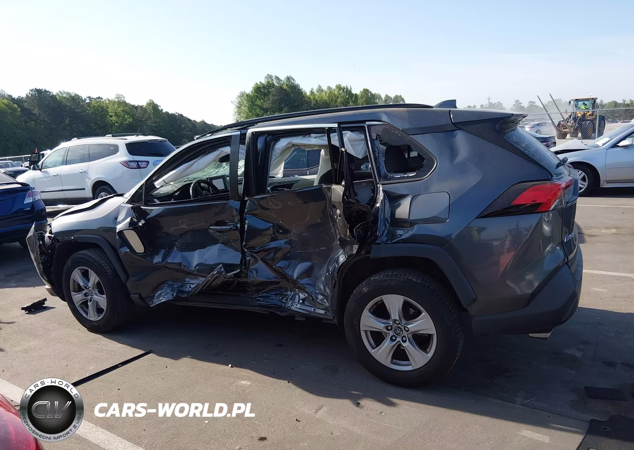 2020 Toyota Rav4 Xle VIN:2T3P1RFV9LC068205 - 13