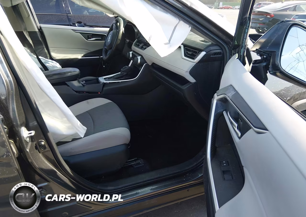 2020 Toyota Rav4 Xle VIN:2T3P1RFV9LC068205 - 5