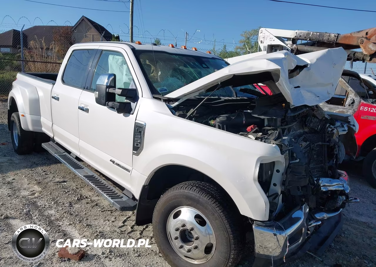2018 Ford F-350 Lariat – zdjęcie 1 z 14