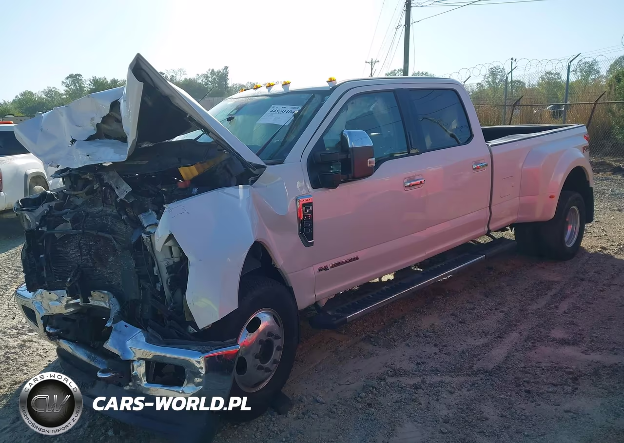 2018 Ford F-350 Lariat VIN:1FT8W3DTXJEC52124 - 2