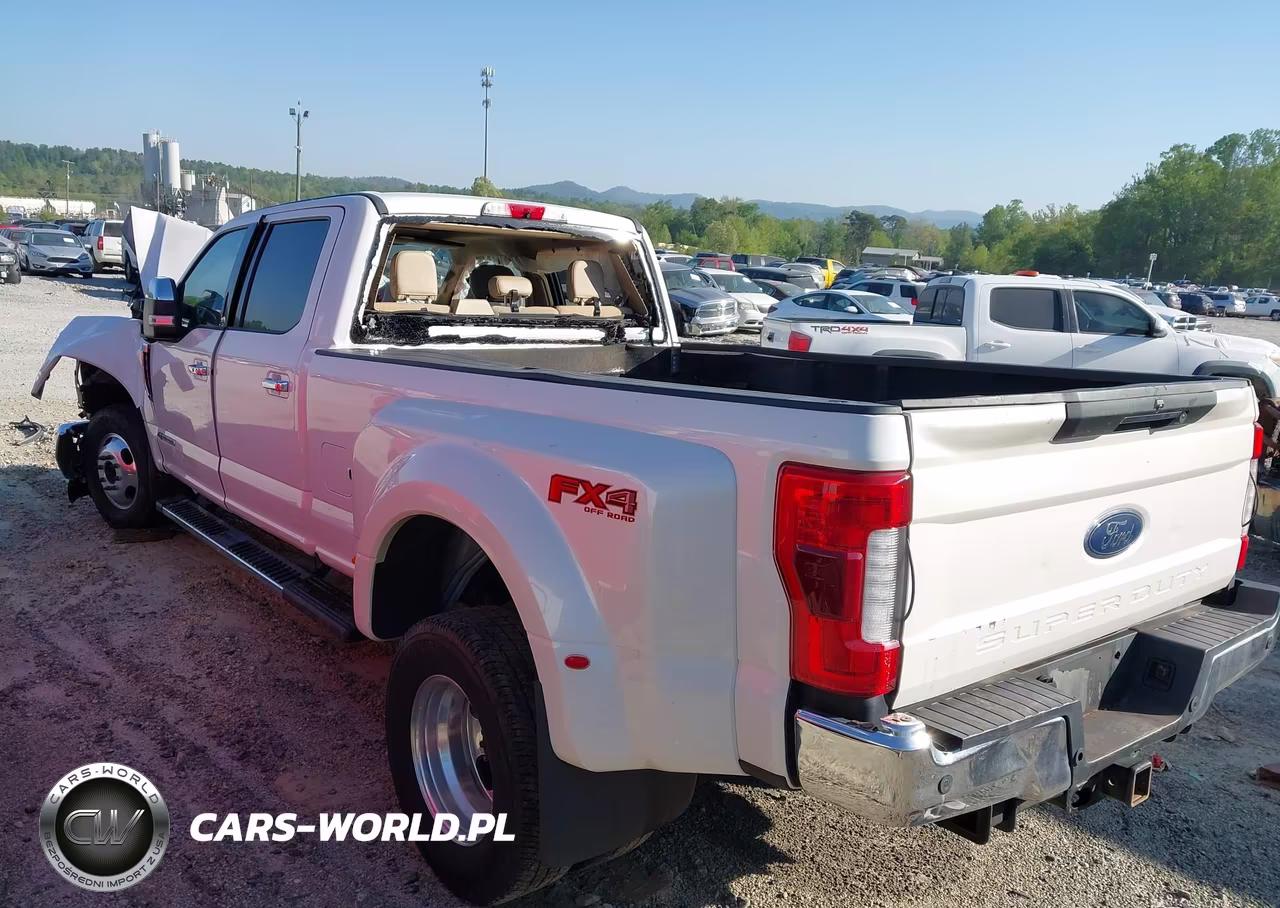 2018 Ford F-350 Lariat VIN:1FT8W3DTXJEC52124 - 3